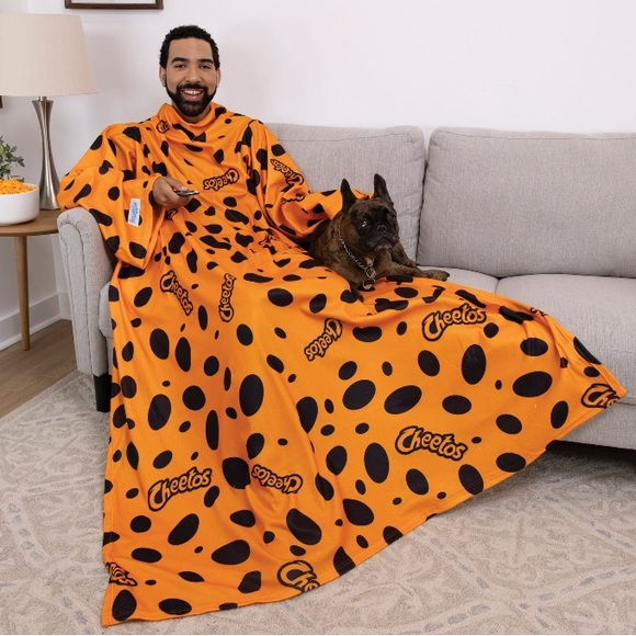 NEW Cheetos Snuggie Wearable Blanket with Sleeves Soft Throw Fleece Cheeto Spots - Picture 3 of 11